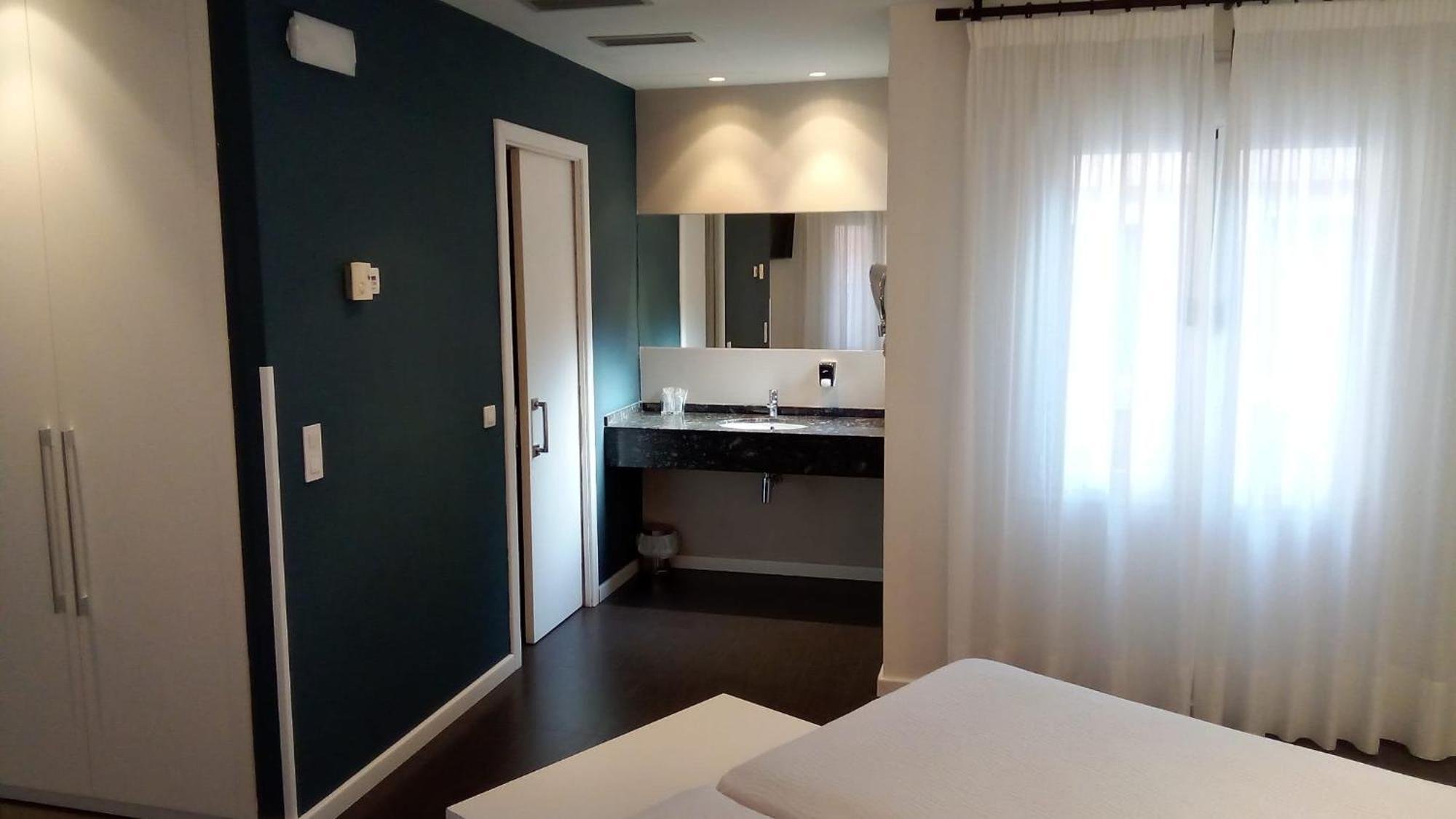 Hotel Villa Sonsierra Сан-Висенте-де-ла-Сонсьерра Экстерьер фото